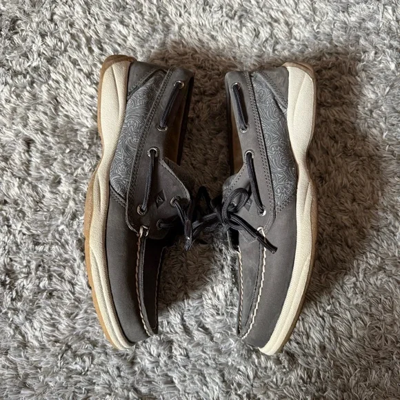 Women’s Sperry Bluefish 2 eye boat shoes gray with swirls, size 6 - Picture 7 of 7